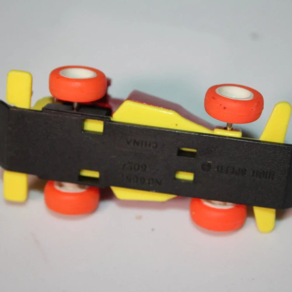 VTG‎ DIE CAST PULL BACK HIGH SPEED RACE CAR *TY